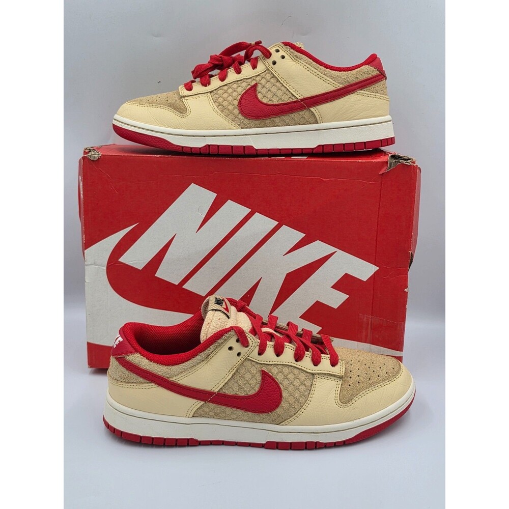 Nike Dunk Low Retro SE Strawberry Waffle HJ9100 294 Men 10.5 Preowned Clean